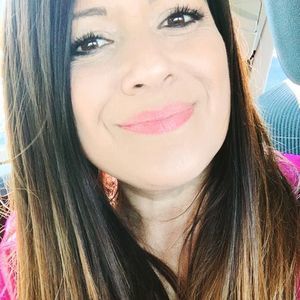 Meet your Posher, Hellen